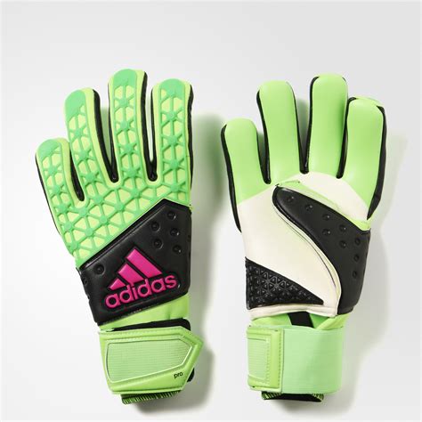 guantes de arquero adidas.